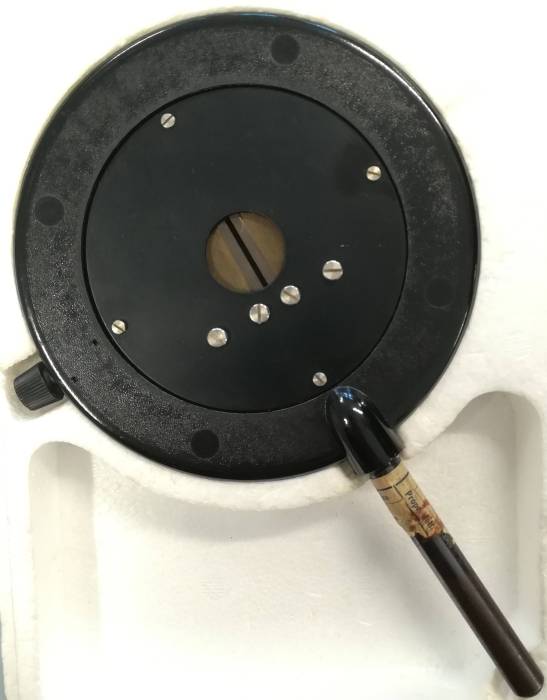 a_fenditura_regolabile_b.jpg a_fenditura_regolabile_b.jpg